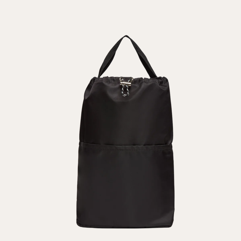 THE RIPPLE DUO POCKET SHOE & WINE BAG // STINGRAY BLACK