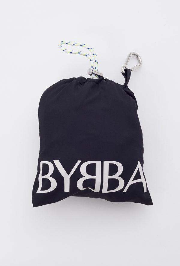black carrying pouch